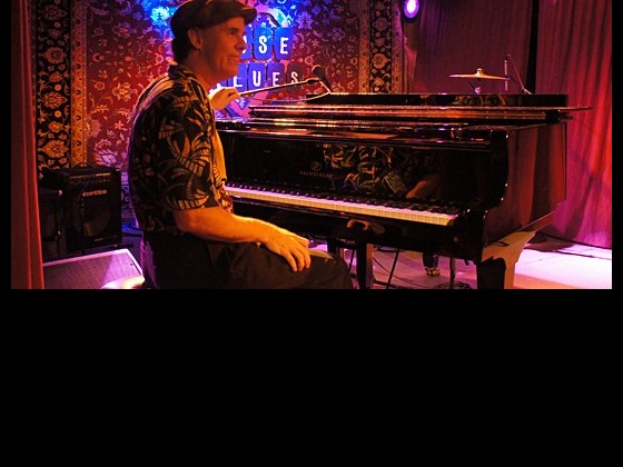 Tom McDermott performing in 2013 [Photo: Bill Sasser]