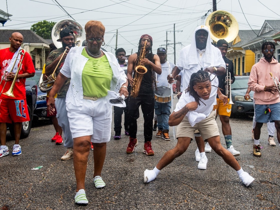 Perfect Gentlemen Second Line Parade [Photo by Ryan Hodgson-Rigsbee]