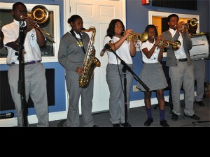 Students from Warren Easton High